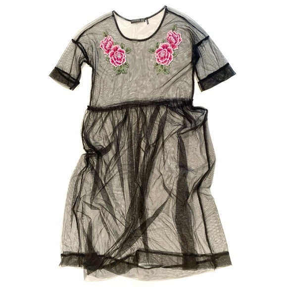 Potter’s Pot Mesh Dress with Embroidery - Picture 1 of 3